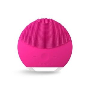 Foreo Luna Mini 2 Sonic Cleansing Device - Fuchsia, Pink